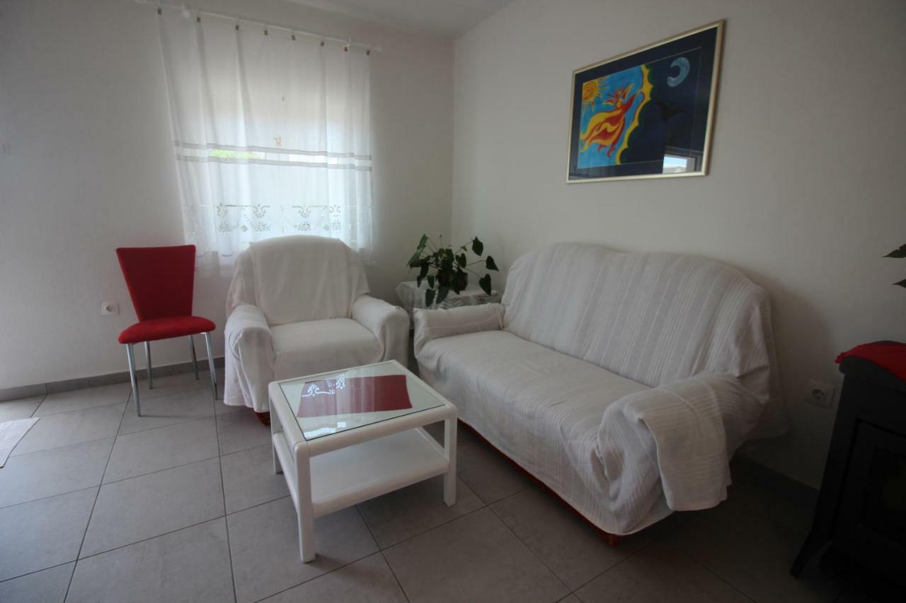 Apartment Vanda Novi Vinodolski Eksteriør bilde
