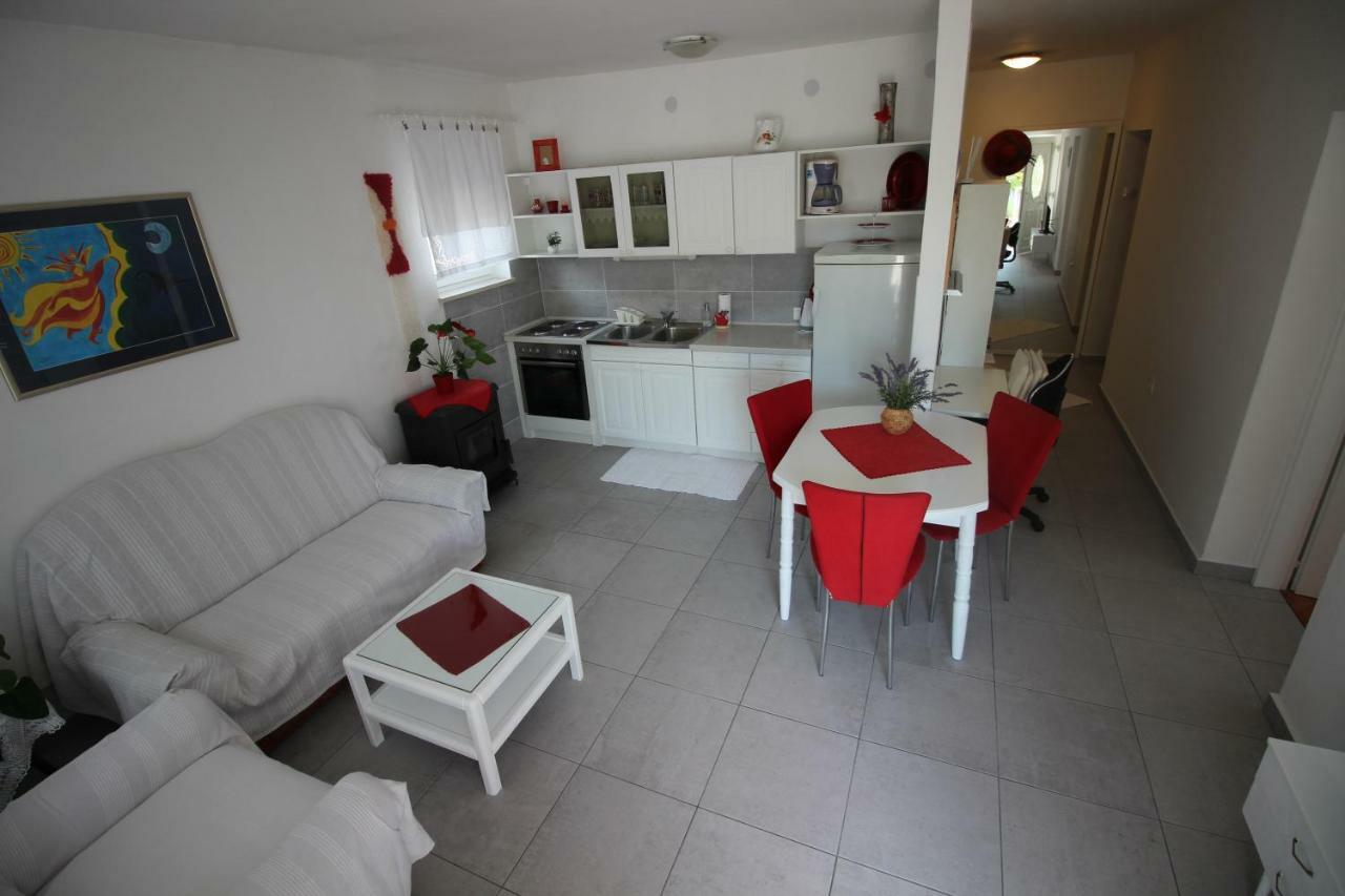 Apartment Vanda Novi Vinodolski Eksteriør bilde